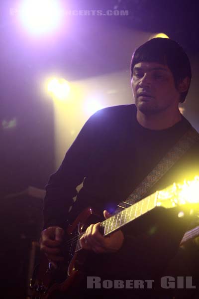 AND YOU WILL KNOW US BY THE TRAIL OF DEAD - 2011-04-01 - PARIS - La Maroquinerie - Conrad Keely